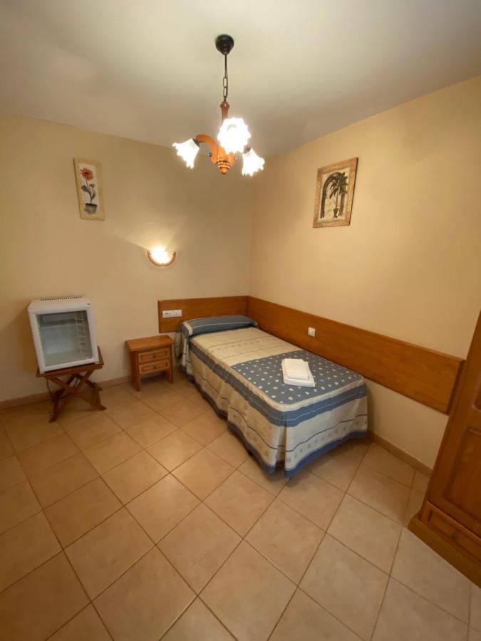 Hostal Jose Mari Ciudad-Rodrigo المظهر الخارجي الصورة